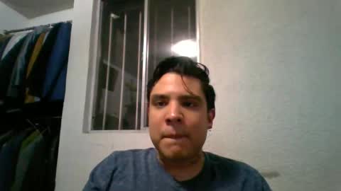 Snapshot of albertoarenas16 chatting on 04/14/26, 02:39 albertoarenas16 online show from 04/14/26, 02:39