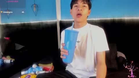 ale_aurarashi online show from 09/09/25, 10:15