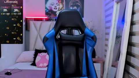 Snapshot of ale_noah_xxx chatting on 12/18/24, 07:26 ale_noah_xxx online show from 12/18/24, 07:26