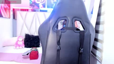 Snapshot of ale_noah_xxx chatting on 01/08/25, 07:55 ale_noah_xxx online show from 01/08/25, 07:55