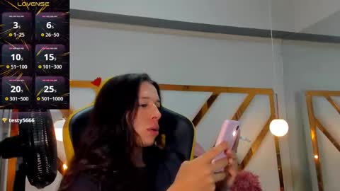 Snapshot of ale_noah_xxx chatting on 02/24/25, 03:02 ale_noah_xxx online show from 02/24/25, 03:02