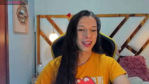 Snapshot of ale_noah_xxx chatting on 02/25/25, 12:47 ale_noah_xxx online show from 02/25/25, 12:47