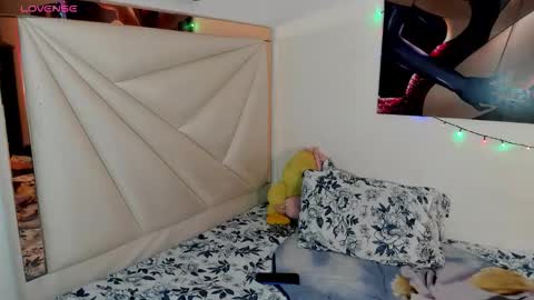 Snapshot of ale_noah_xxx chatting on 02/23/26, 06:49 ale_noah_xxx online show from 02/23/26, 06:49