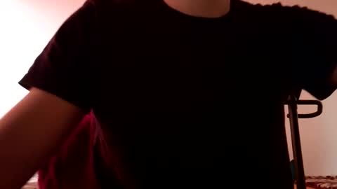 alecjohns123 online show from 02/18/25, 02:06