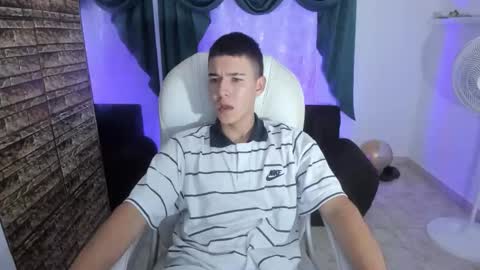 Aleck Boy online show from 11/25/25, 07:47