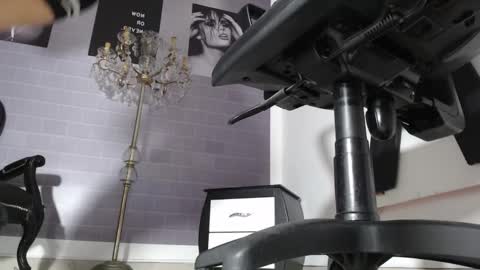 Ale online show from 09/13/25, 08:19