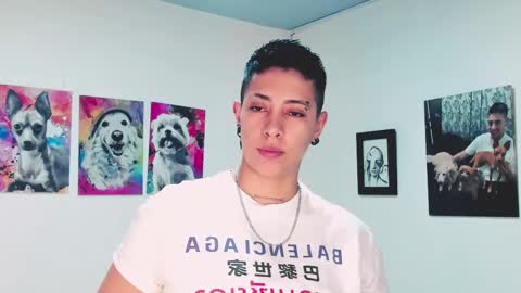 Alejandra online show from 02/19/25, 07:48