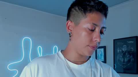 Alejandra online show from 11/18/25, 11:59