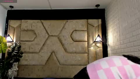 aleja__slav3 online show from 05/28/26, 09:23