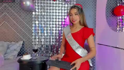 aleja_bloom online show from 11/05/25, 12:16