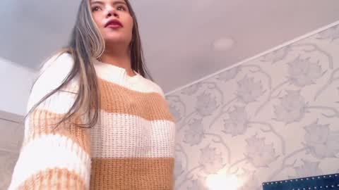 Snapshot of aleja_gh1 chatting on 01/24/25, 01:45 1 online show from 01/24/25, 01:45