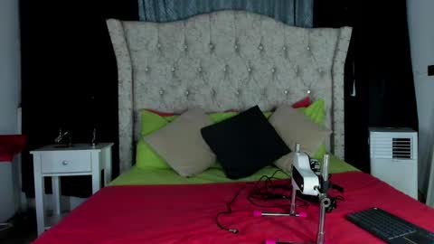 Alejandra online show from 05/30/26, 12:02