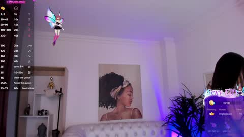 Alejandra online show from 12/19/24, 11:39