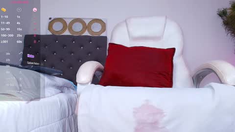 Alejandra online show from 12/22/24, 01:45