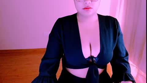 Alejandra  online show from 10/03/25, 06:05