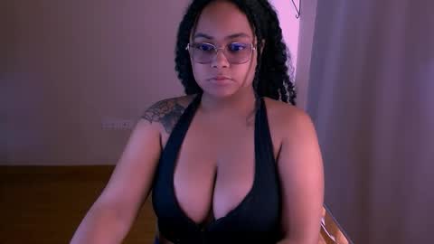 Alejandra  online show from 02/05/26, 05:17