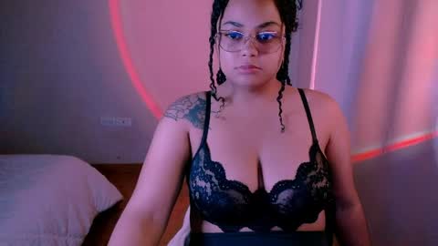 Snapshot of alejandra_conde chatting on 05/06/26, 10:59 Alejandra online show from 05/06/26, 10:59
