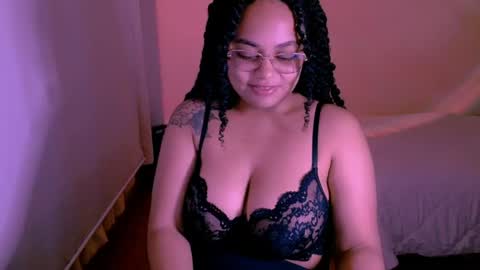 Alejandra  online show from 08/03/26, 01:37
