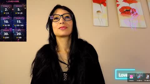 Snapshot of alejandracherry_ chatting on 02/04/25, 08:02 Alejandra online show from 02/04/25, 08:02