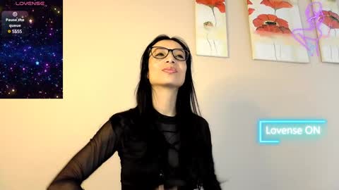 Snapshot of alejandracherry_ chatting on 02/05/25, 07:29 Alejandra online show from 02/05/25, 07:29
