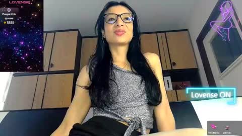 Snapshot of alejandracherry_ chatting on 02/15/25, 08:22 Alejandra online show from 02/15/25, 08:22
