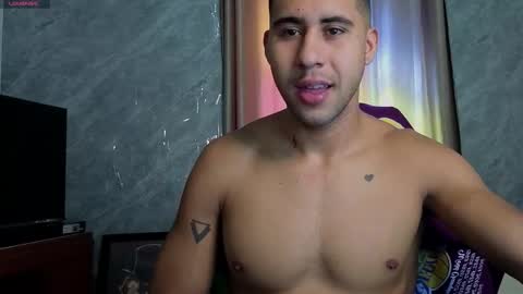 Snapshot of alejandrojf_00 chatting on 02/06/26, 02:20 Daiki jack online show from 02/06/26, 02:20