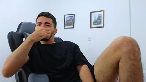 alejandroo_7 online show from 12/24/24, 04:19