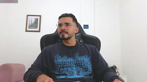 alejandroo_7 online show from 11/07/25, 08:42