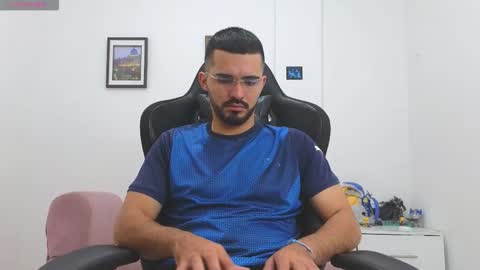 alejandroo_7 online show from 01/08/26, 05:26