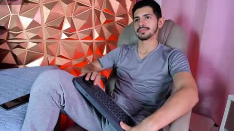 Alejo  online show from 04/22/26, 02:58