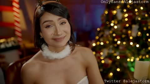 Snapshot of alejastorm chatting on 12/09/24, 02:02 Alejandra online show from 12/09/24, 02:02