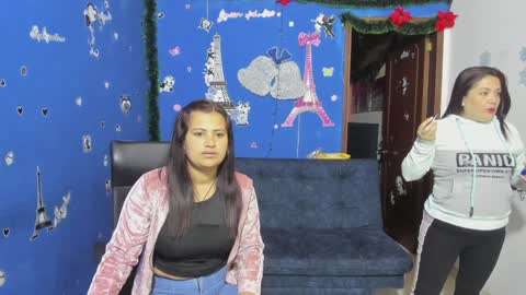 zoe and Kataleya online show from 01/27/25, 12:05