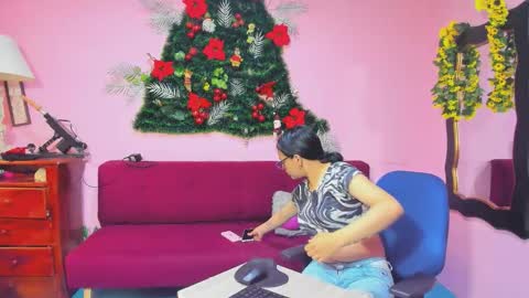 zoe and Kataleya online show from 01/19/26, 12:20