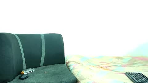 Snapshot of alejo_21cm chatting on 12/13/24, 06:16 alejo_21cm online show from 12/13/24, 06:16