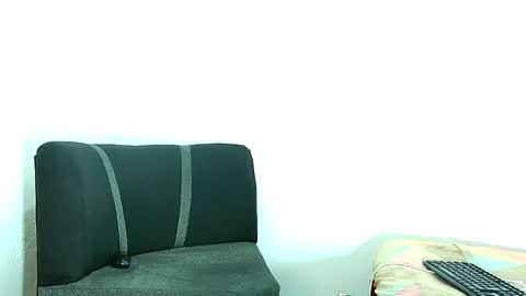 Snapshot of alejo_21cm chatting on 12/18/24, 10:02 alejo_21cm online show from 12/18/24, 10:02