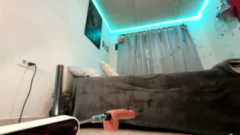 alejo_cute online show from 06/27/26, 07:41