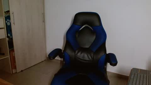 David online show from 02/12/26, 01:33