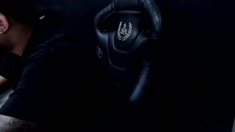 Snapshot of alejoconex6 chatting on 09/22/25, 04:14 Alejo online show from 09/22/25, 04:14