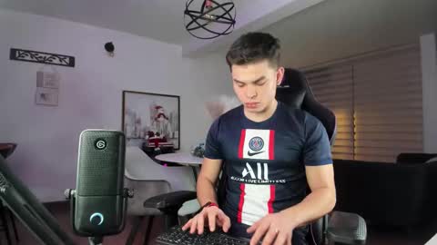 ONLYFANS Alejoo twink online show from 11/18/25, 10:47