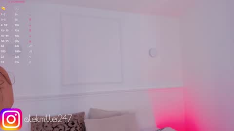 Snapshot of aleksandra_miller chatting on 01/28/25, 12:11 Aleksandra online show from 01/28/25, 12:11