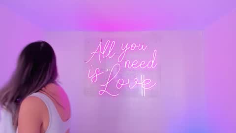 Aleksandra  online show from 12/14/25, 12:32