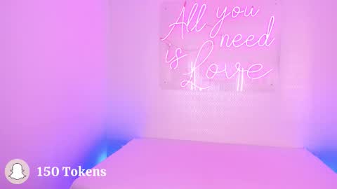 Aleksandra  online show from 12/17/25, 01:39