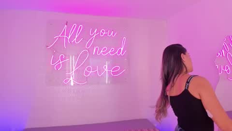 Aleksandra  online show from 12/19/25, 12:34