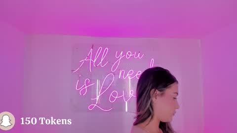 Aleksandra  online show from 02/02/26, 12:26