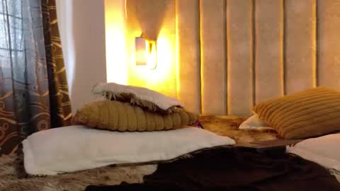 alektra_bryce online show from 09/24/25, 08:34