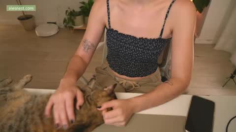 Ale online show from 04/19/26, 11:51