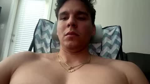 Snapshot of alemoy chatting on 05/30/26, 08:28 alemoy online show from 05/30/26, 08:28