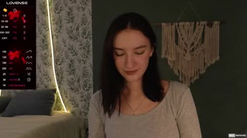 Alena online show from 02/06/25, 12:37