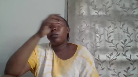 Noreen Kennth and Emilly online show from 09/13/25, 07:30