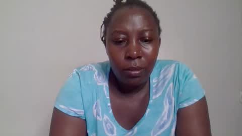 Noreen Kennth and Emilly online show from 02/25/26, 07:07